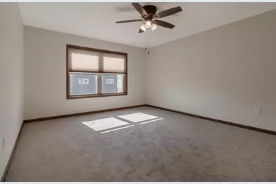 12991 Meadow Creek Drive, New Ulm, MN 56073 - Photo 20