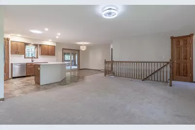 12991 Meadow Creek Drive, New Ulm, MN 56073 - Photo 8