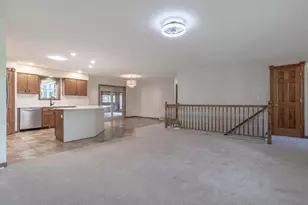 12991 Meadow Creek Dr, New Ulm, MN 56073 - Photo 8