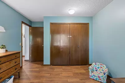 973 Greenhaven Drive, Vadnais Heights, MN 55127 - Photo 22