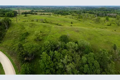 10918 New Haven Road NW, Pine Island, MN 55963 - Photo 4