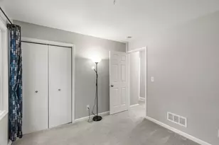 1413 Farrington St, Saint Paul, MN 55117 - Photo 14