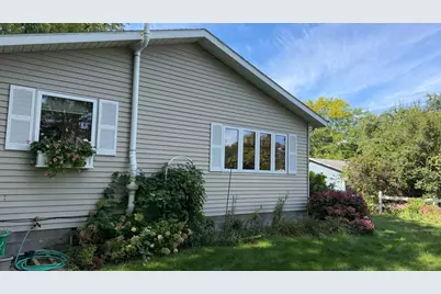 819 S Martin Street, Fergus Falls, MN 56537 - Photo 4