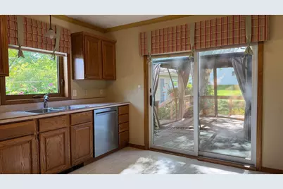 819 S Martin Street, Fergus Falls, MN 56537 - Photo 18
