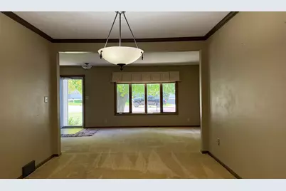 819 S Martin Street, Fergus Falls, MN 56537 - Photo 12