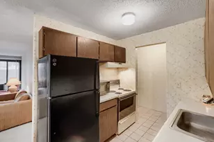 3421 Kent St, Shoreview, MN 55126 - Photo 8