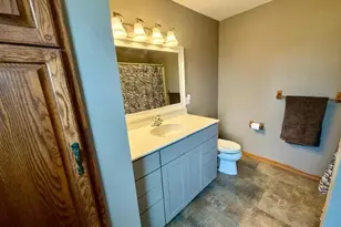 115 N Cedar St, Mabel, MN 55954 - Photo 10