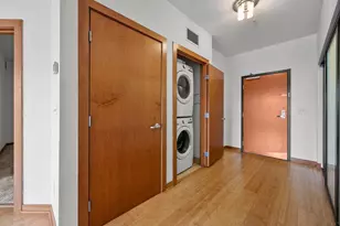 15 E Franklin Ave, Minneapolis, MN 55404 - Photo 18
