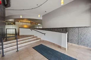 15 E Franklin Ave, Minneapolis, MN 55404 - Photo 24