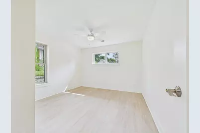 2913 N 4th Street, Minneapolis, MN 55411 - Photo 12