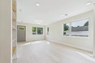 2913 N 4th St, Minneapolis, MN 55411 - Photo 6