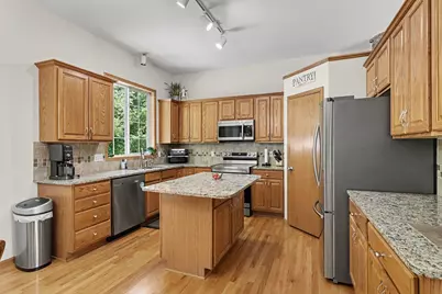 14901 Hillside Trail, Savage, MN 55378 - Photo 8