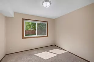 4749 Spring Cir, Minnetonka, MN 55345 - Photo 22