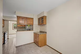 4749 Spring Cir, Minnetonka, MN 55345 - Photo 16