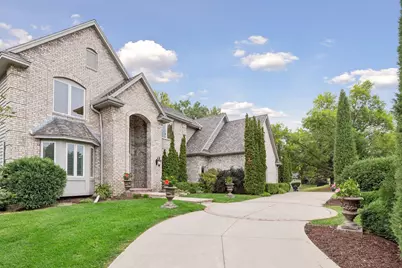 16465 Eagle Ridge Drive, Minnetonka, MN 55345 - Photo 2