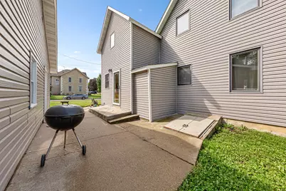 227 3rd Avenue SW, Faribault, MN 55021 - Photo 16