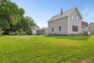 227 3rd Avenue SW, Faribault, MN 55021 - Photo 18