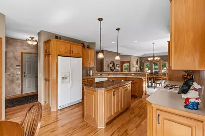 14329 Rochester Street NE, Ham Lake, MN 55304 - Photo 6