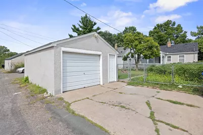 1696 Nevada Avenue E, Saint Paul, MN 55106 - Photo 16