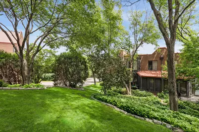 1220 Mount Curve Avenue, Minneapolis, MN 55403 - Photo 40