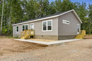 106 Eagle Dr, Sandstone, MN 55072 - Photo 1