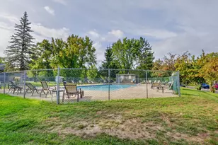 402 Quadna Mountain Rd, Hill City, MN 55748 - Photo 8