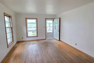 1034 Bidwell St, West Saint Paul, MN 55118 - Photo 8