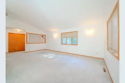 302 N Hickory Street, Royalton, MN 56373 - Photo 8