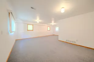302 N Hickory St, Royalton, MN 56373 - Photo 24