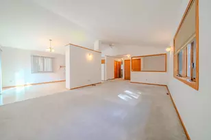 302 N Hickory St, Royalton, MN 56373 - Photo 10