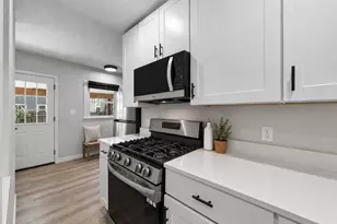 633 Polk St NE, Minneapolis, MN 55413 - Photo 8
