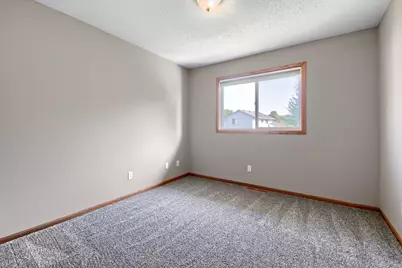 224 Pendryn Hill Bay, Woodbury, MN 55125 - Photo 18