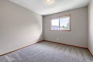 224 Pendryn Hill Bay, Woodbury, MN 55125 - Photo 18