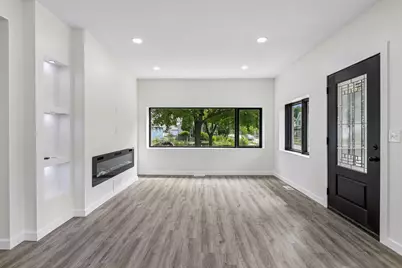 2601 N Morgan Avenue N, Minneapolis, MN 55411 - Photo 6