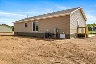 108 Eagle Dr, Sandstone, MN 55072 - Photo 18