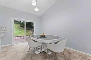 816 Southern Woods Pl SW, Rochester, MN 55902 - Photo 8
