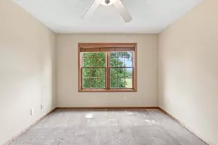 11649 Laketowne View, Albertville, MN 55301 - Photo 22