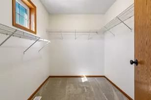 7808 Madelyn Creek Dr, Victoria, MN 55386 - Photo 24
