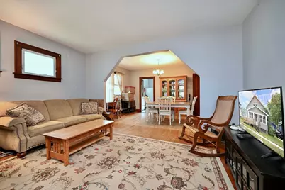 317 E Howard Street, Winona, MN 55987 - Photo 4