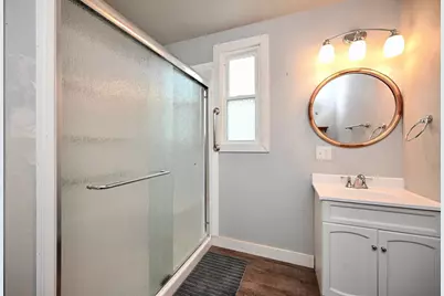 317 E Howard Street, Winona, MN 55987 - Photo 12