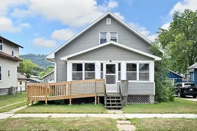 317 E Howard Street, Winona, MN 55987 - Photo 20