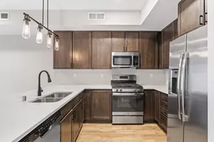 120 Hennepin Ave, Minneapolis, MN 55401 - Photo 6