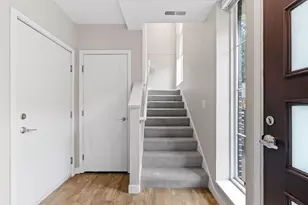 120 Hennepin Ave, Minneapolis, MN 55401 - Photo 2