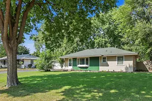 6550 81st St S, Cottage Grove, MN 55016 - Photo 2