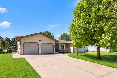 715 Madison Avenue SW, Eyota, MN 55934 - Photo 1