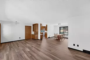 715 Madison Ave SW, Eyota, MN 55934 - Photo 8