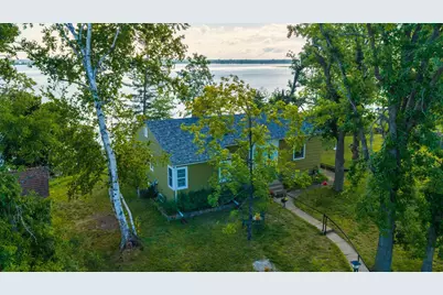 2001 S Lake Irving Drive SW, Bemidji, MN 56601 - Photo 2