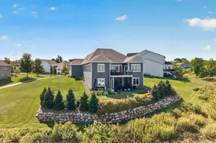 9720 James Cir N, Lake Elmo, MN 55042 - Photo 70