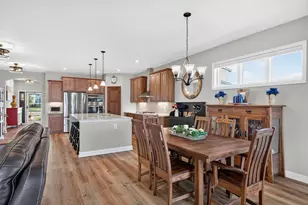 9720 James Cir N, Lake Elmo, MN 55042 - Photo 20