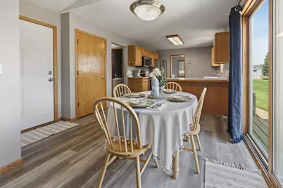 1708 Louden Avenue N, Glencoe, MN 55336 - Photo 12